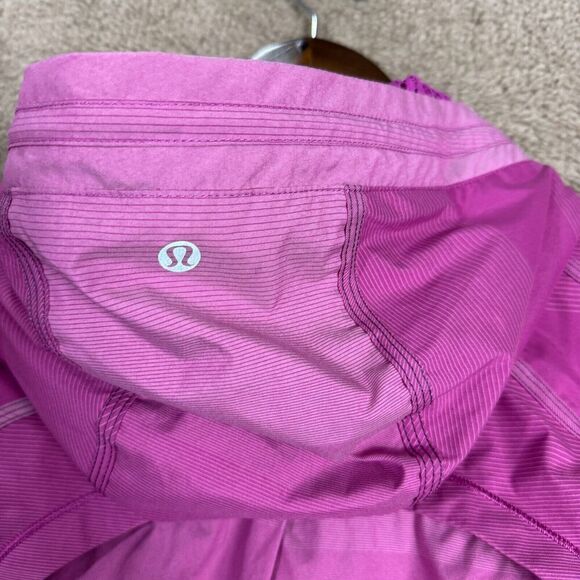 Lululemon Downtime Jacket Womens Size 6 Purple Violaceous Stripe Gradient Hooded - Picture 10 of 11
